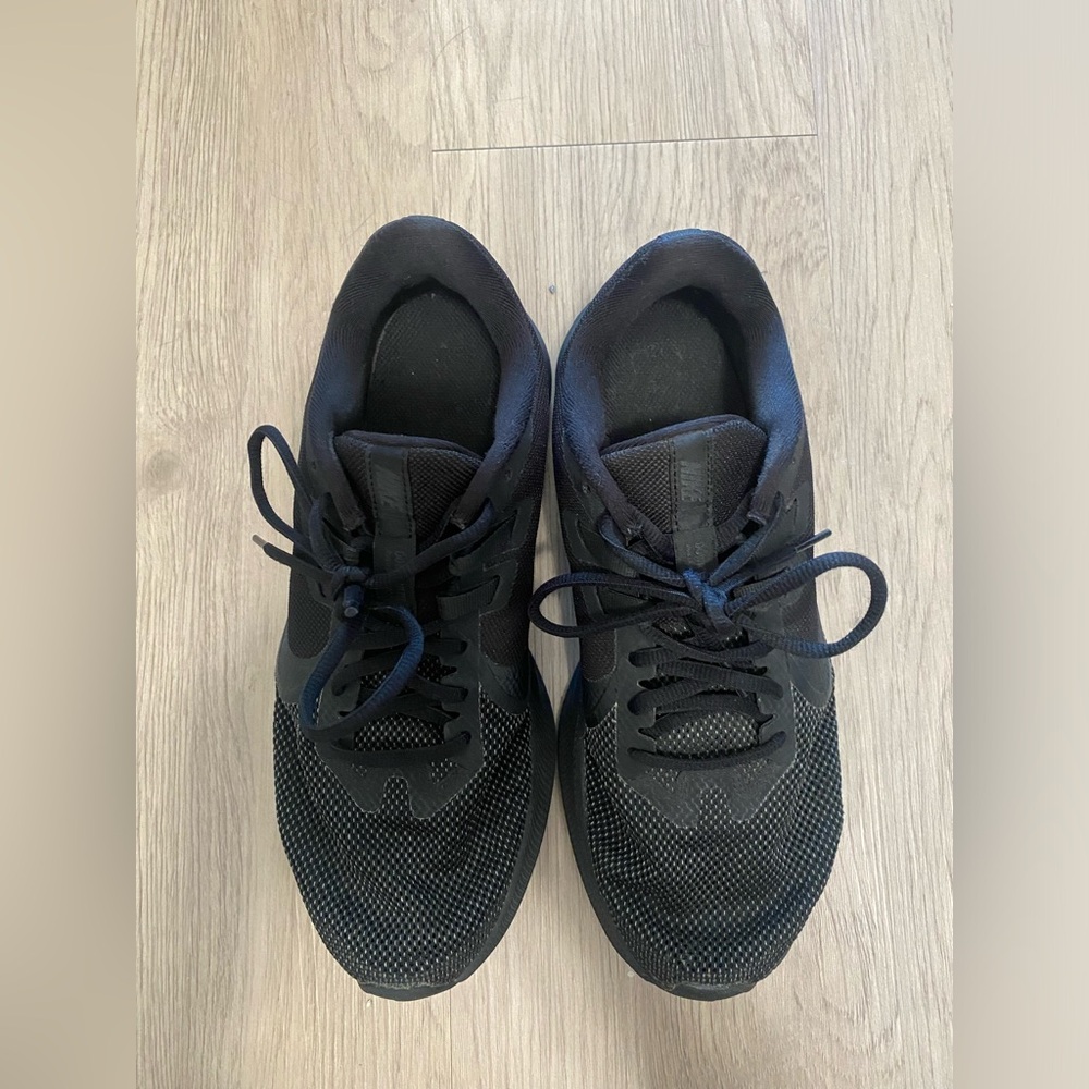 Nike Tanjun Sneakers